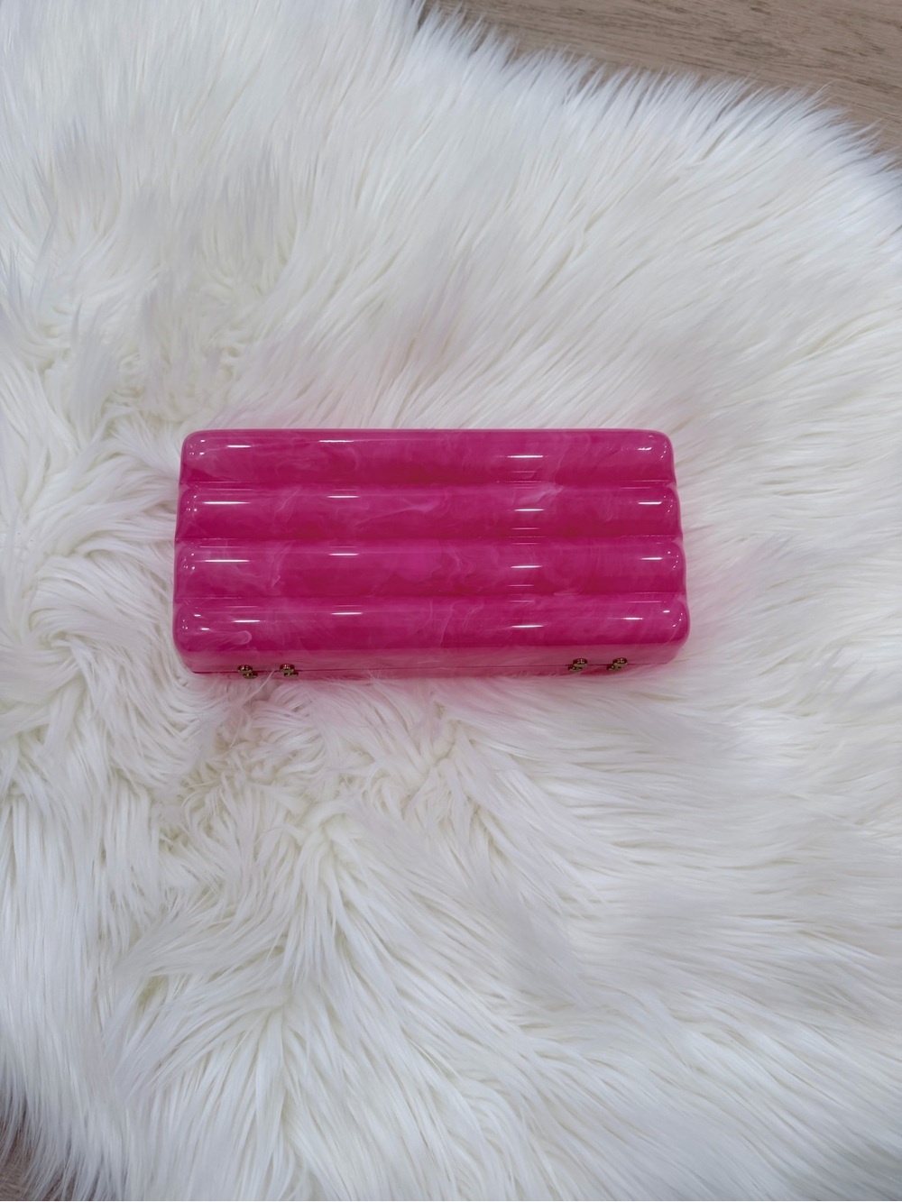 Cult Gaia Enid Clutch in Dragonfruit - Picture 4 of 11